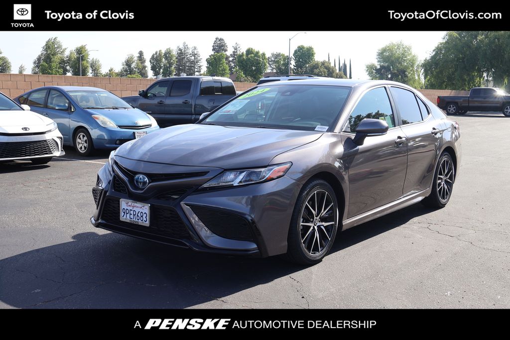 2024 Toyota Camry SE -
                Clovis, CA
