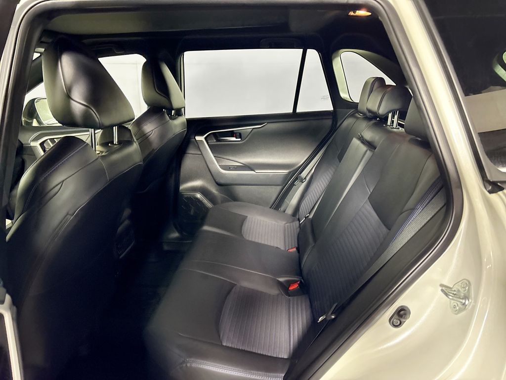 2020 Toyota RAV4 Hybrid XSE