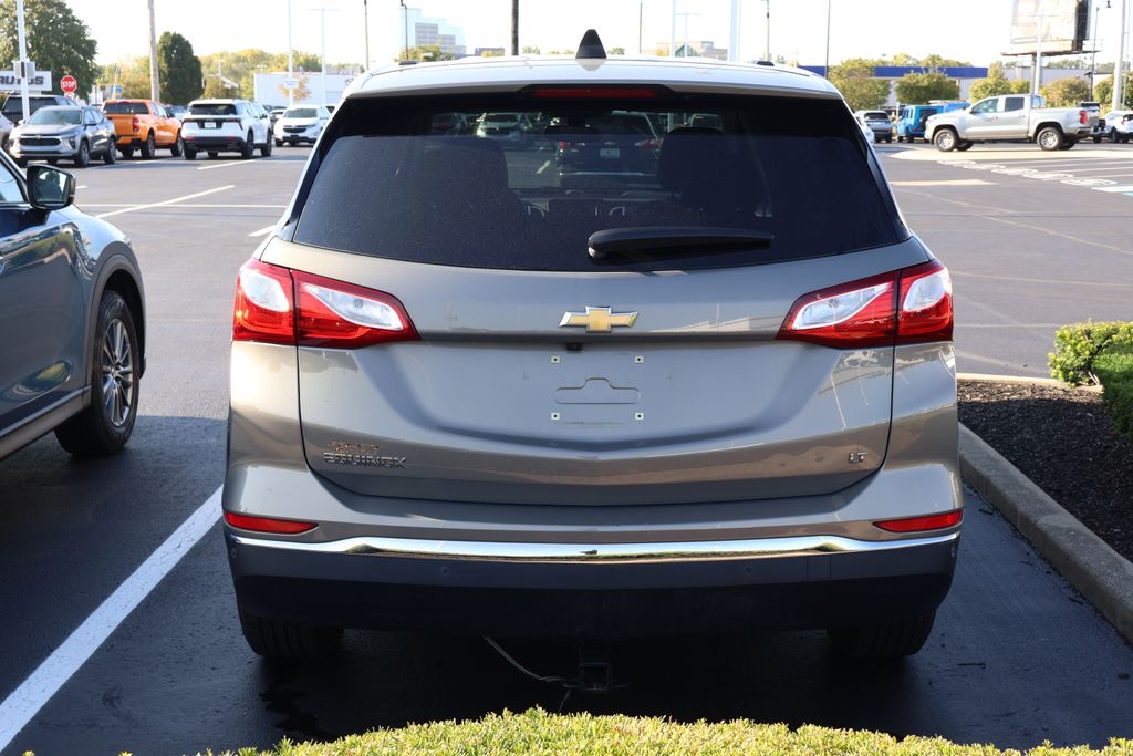 Thumbnail: 2018 Chevrolet Equinox - 10