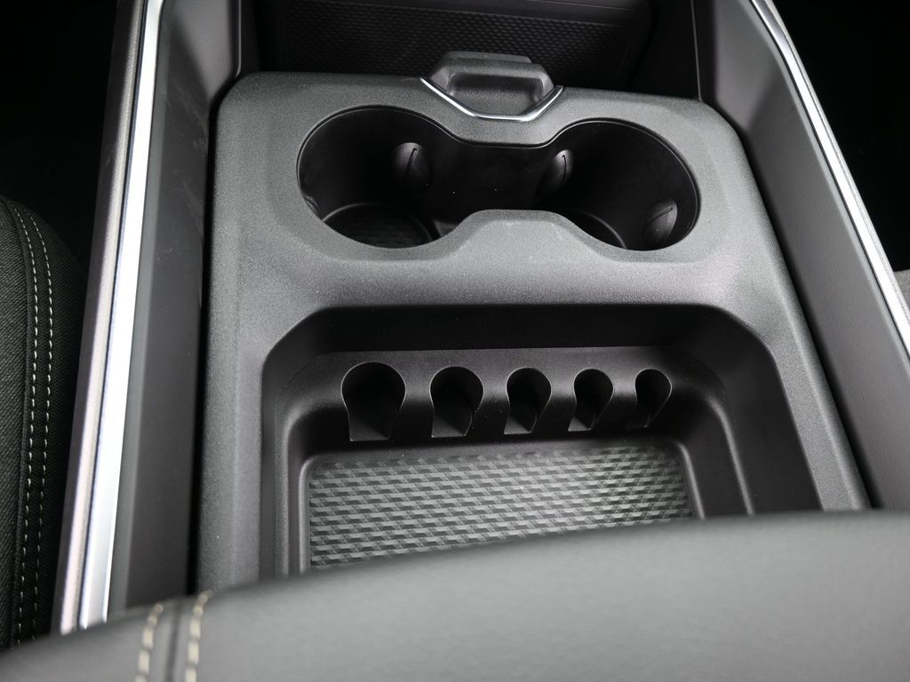 New 2026 Bright White Clearcoat Ram Big Horn image 22