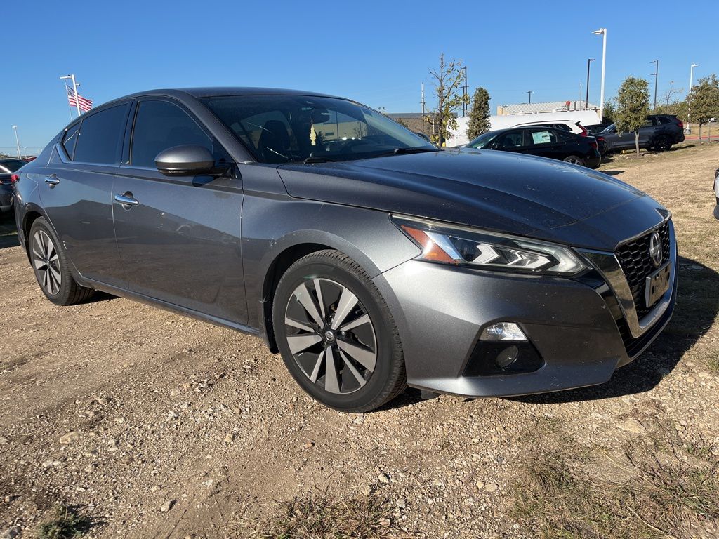 Thumbnail: 2020 Nissan Altima - 2