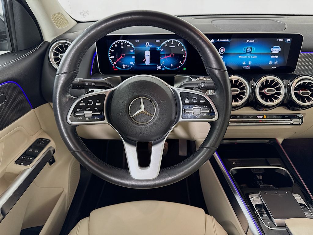 Thumbnail: 2020 Mercedes-Benz GLB - 20