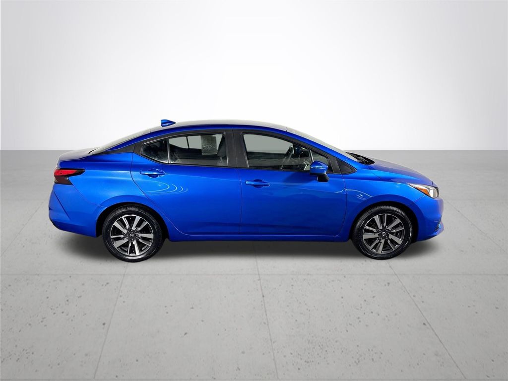 2021 Nissan Versa 1.6 SV