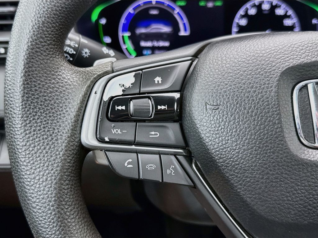 Thumbnail: 2019 Honda Insight - 11