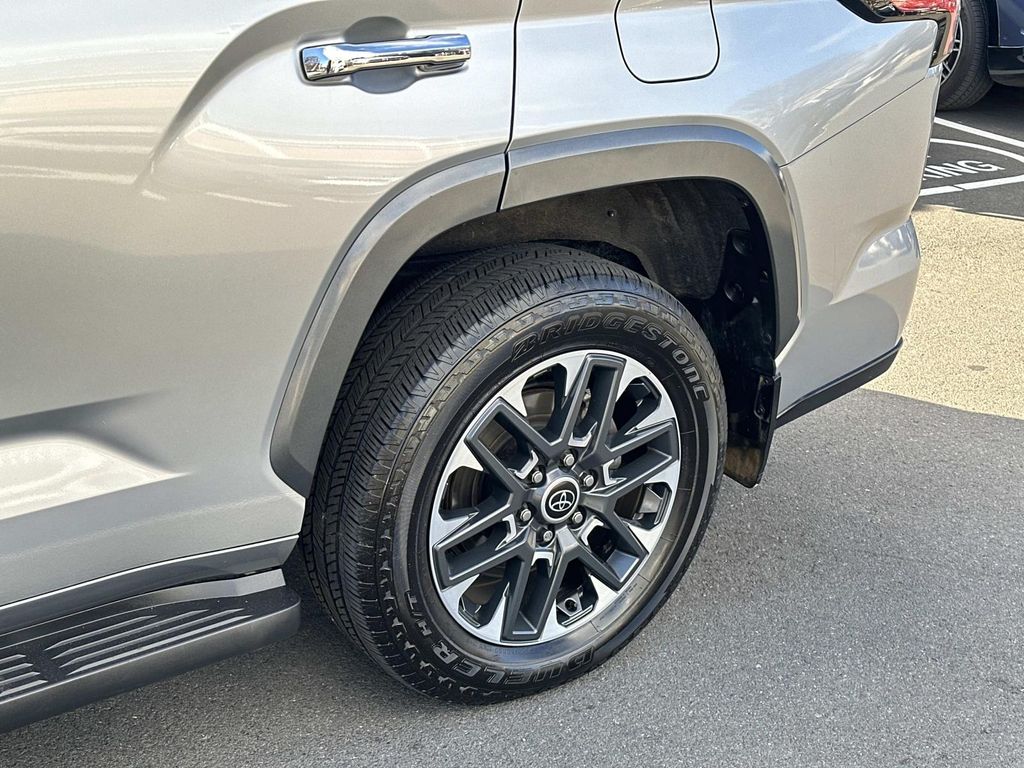 Thumbnail: 2023 Toyota Sequoia - 16