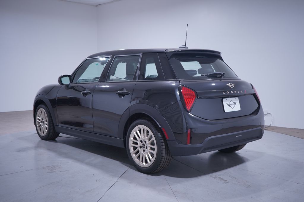 Thumbnail: 2025 MINI Cooper - 3