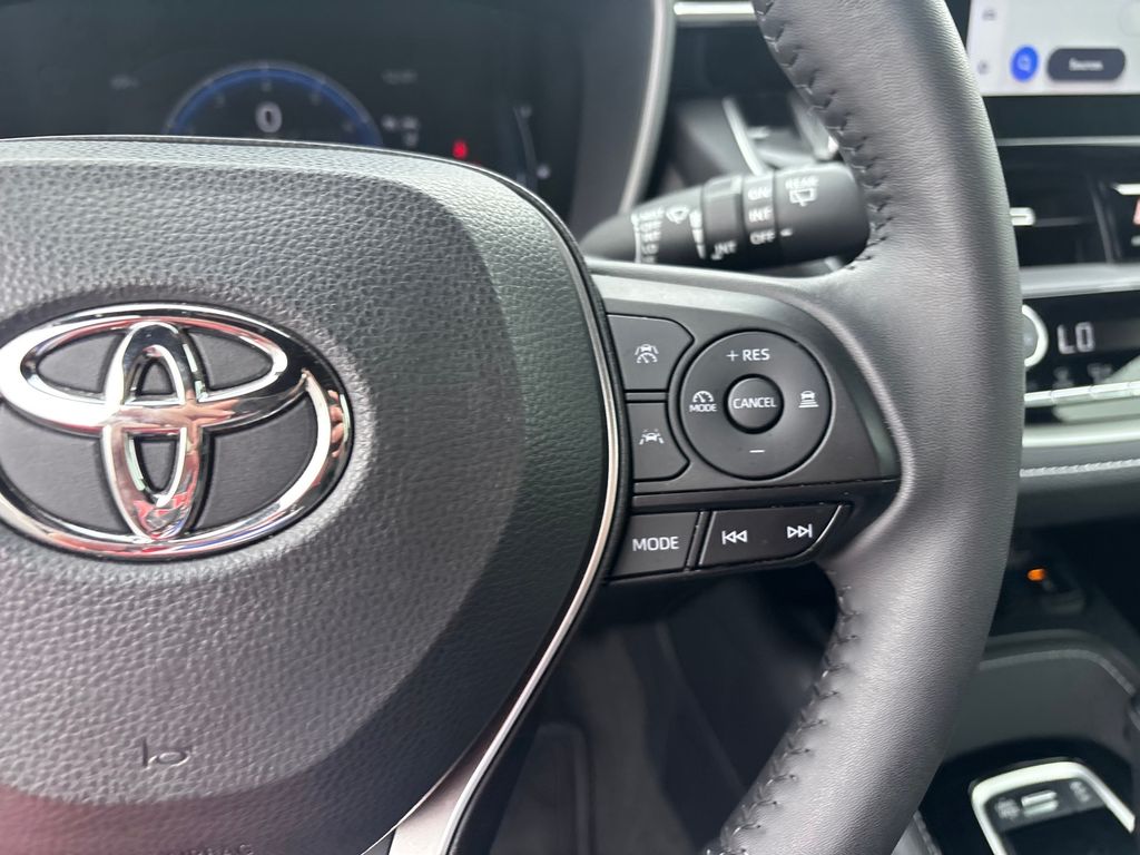 Used Car 2024 Toyota Corolla Hatchback  Xse For Sale Under $30,000 In Austin, Texas