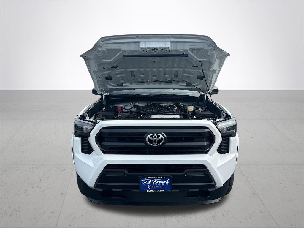 2025 Toyota Tacoma SR