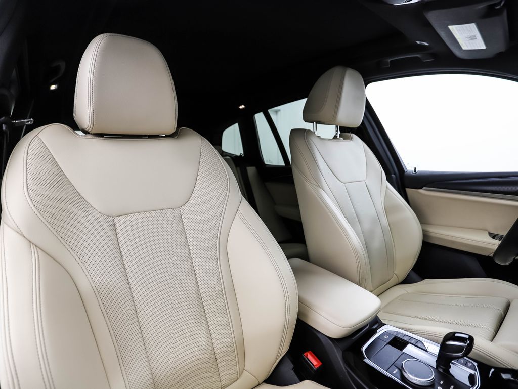 Thumbnail: 2023 BMW X3 - 31