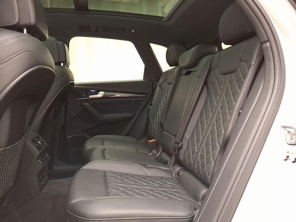 2020 Audi SQ5 Premium Plus 11