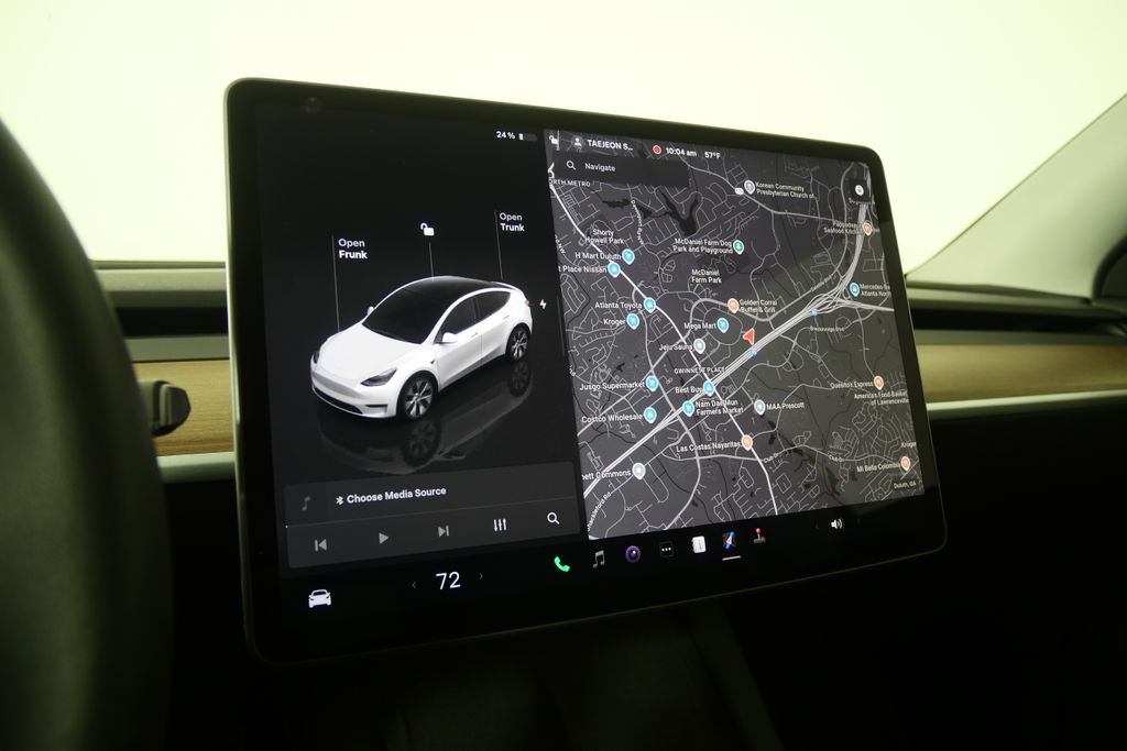 Thumbnail: 2023 Tesla Model Y - 19