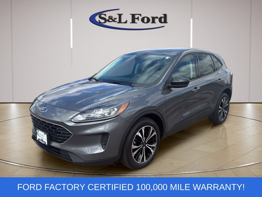 Carbonized Gray Metallic 2022 Ford Escape SE AWD SUV / Crossover All-Wheel Drive 8-Speed Automatic