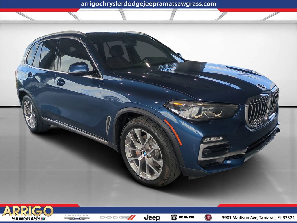 2021 BMW X5 media 1