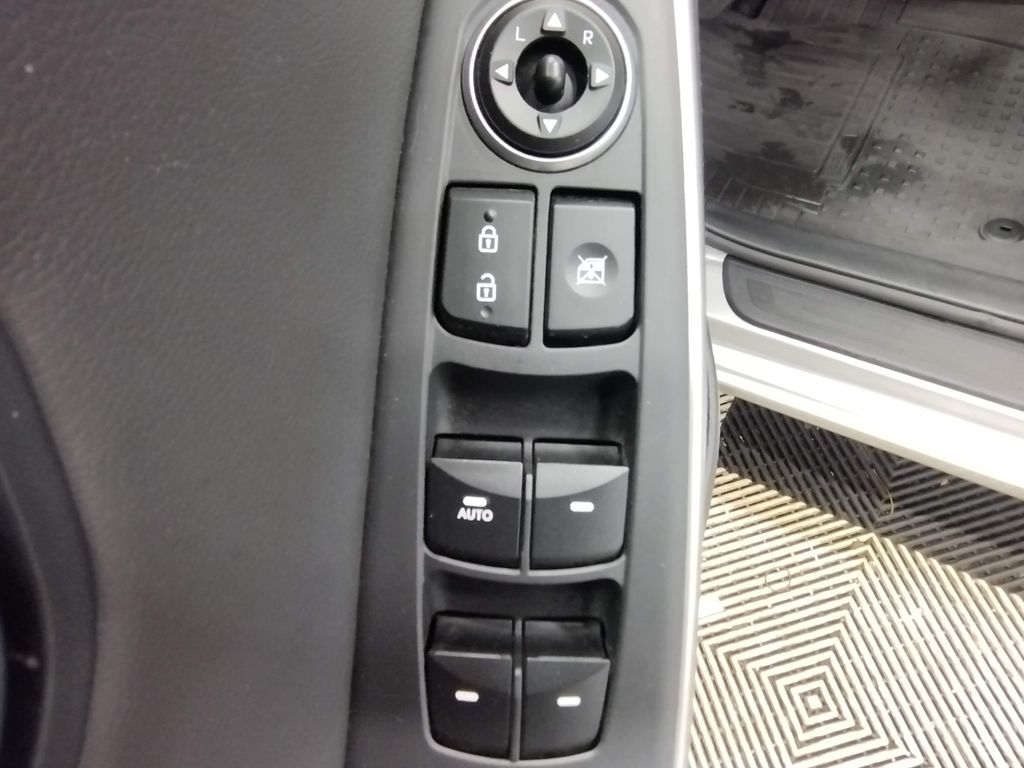 2016 Hyundai Elantra GT Base