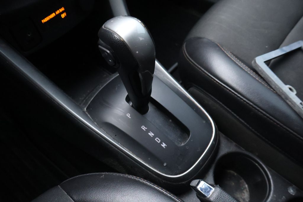 Thumbnail: 2020 Chevrolet Trax - 25