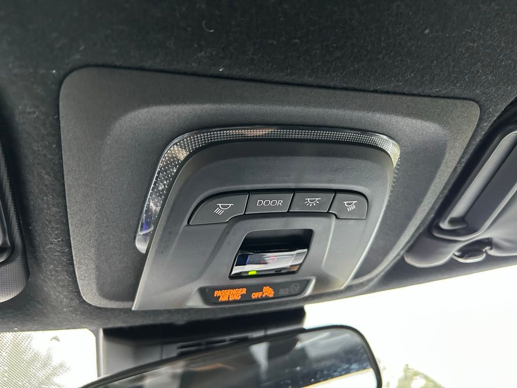 Thumbnail: 2024 Toyota Corolla - 28