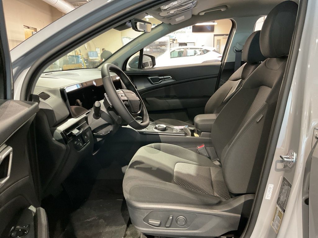 New 2026 Gray Kia S image 8