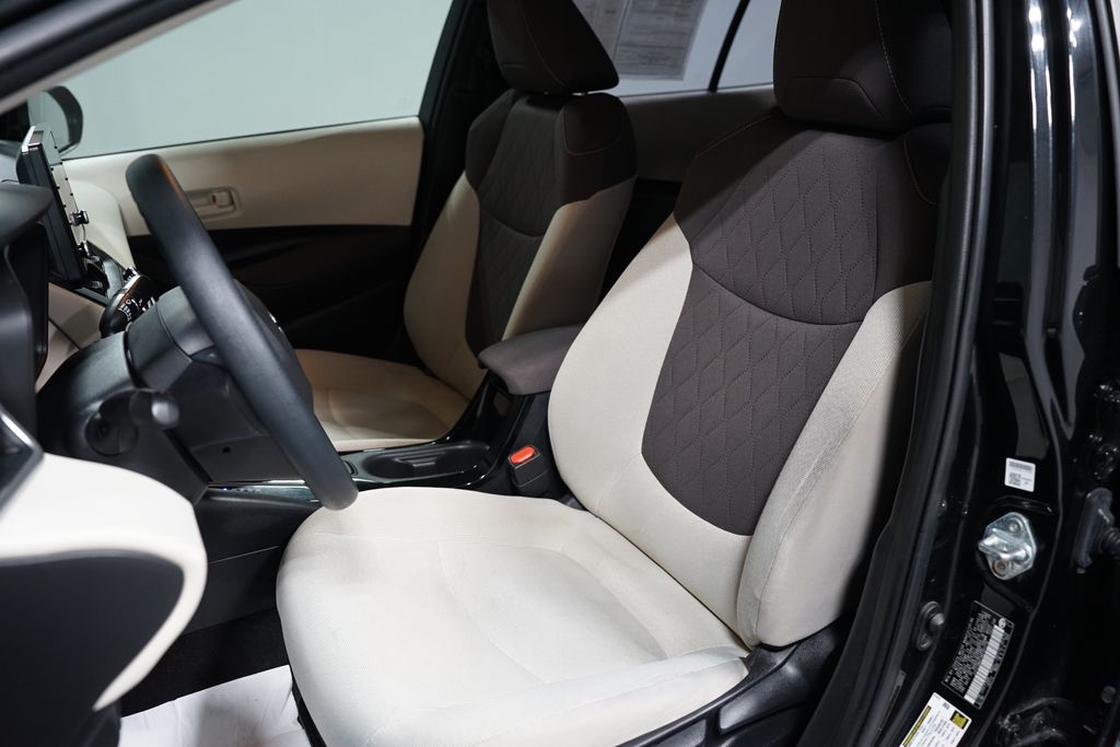 Thumbnail: 2022 Toyota Corolla - 22