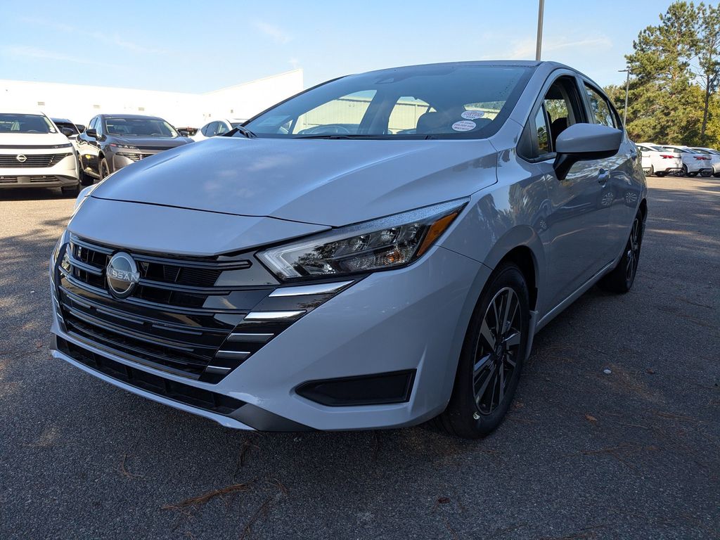 New 2025 Nissan Versa Sedan