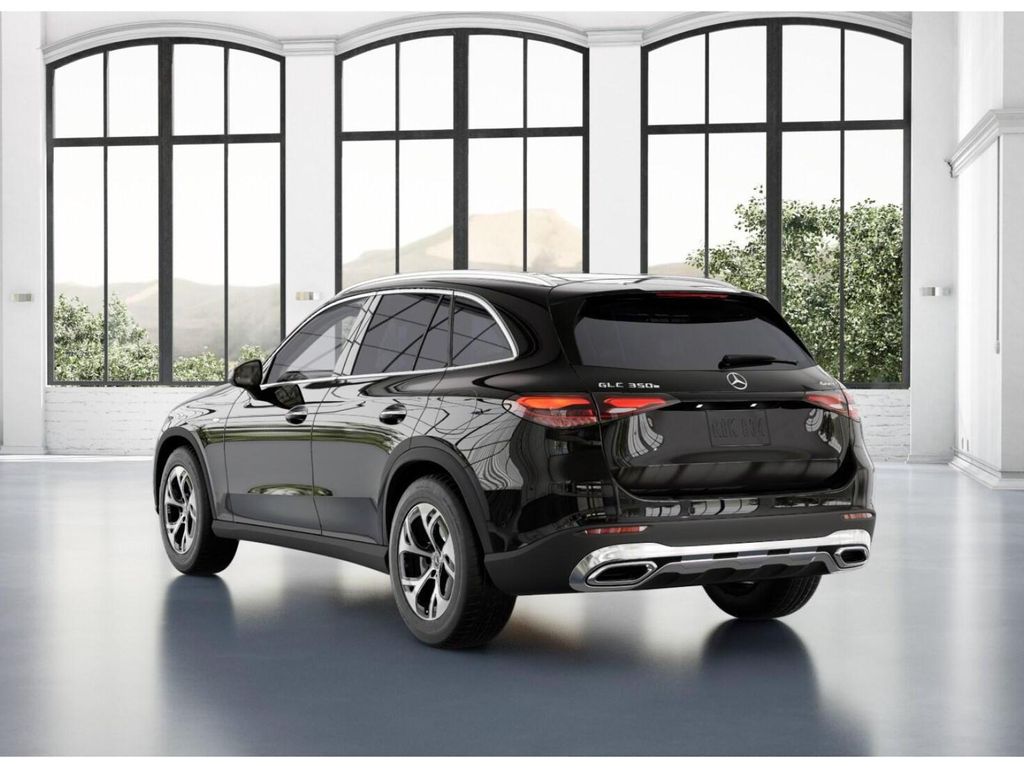 2025 Mercedes-Benz GLC 350 28
