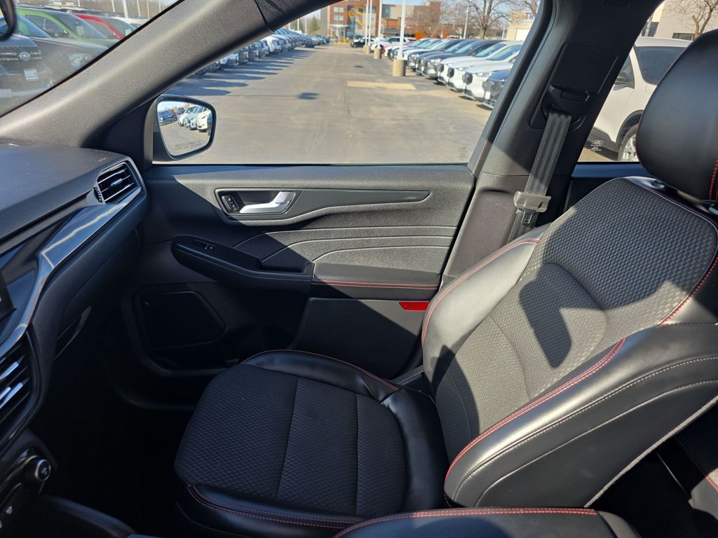 Certified Used 2023 Gray Ford ST-Line image 36