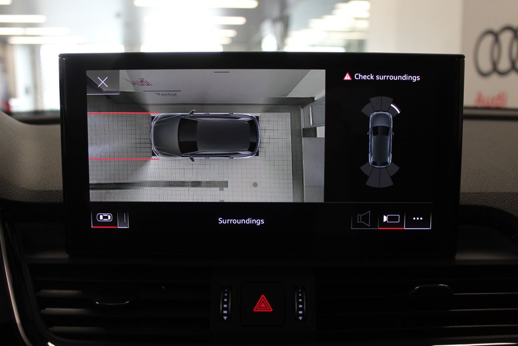 Thumbnail: 2022 Audi Q5 - 20