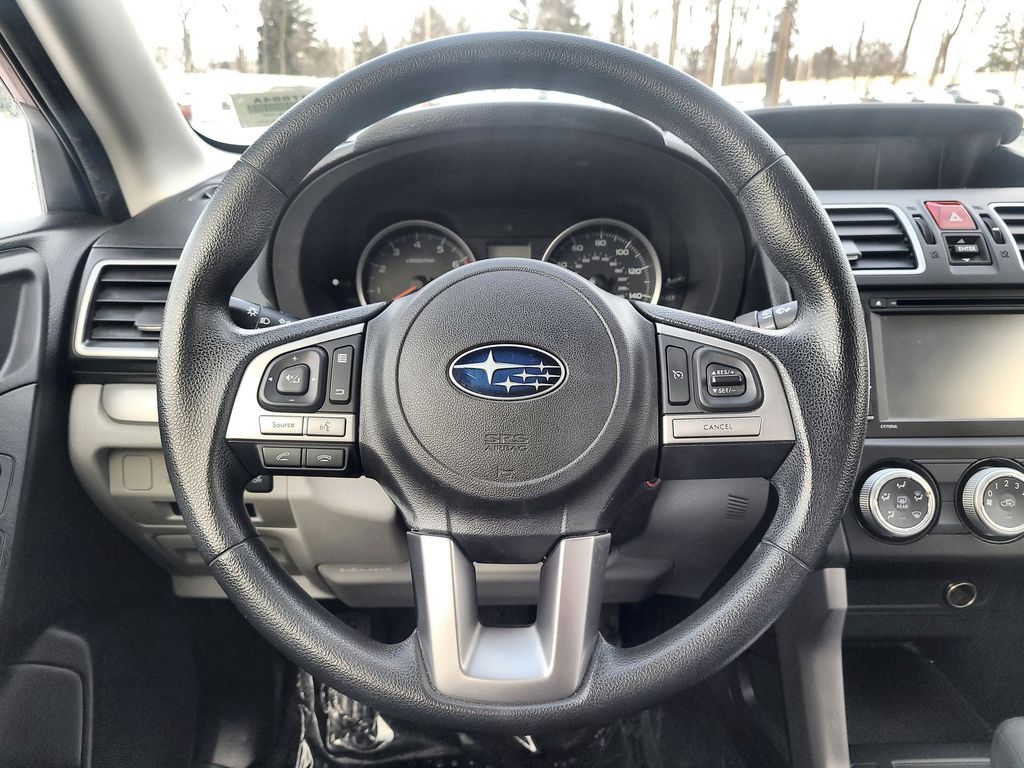 2018 Subaru Forester 2.5i 13