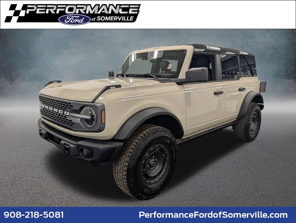 2025 Ford Bronco Desert Sand SUV/Crossover Todo terreno Automática