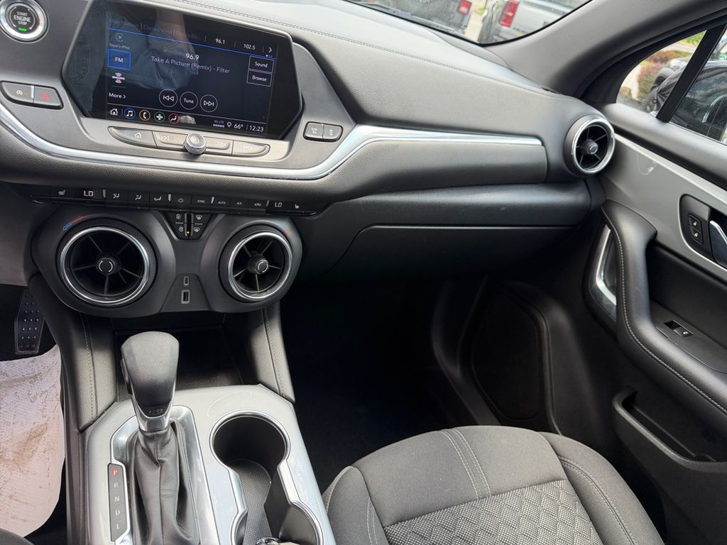 2021 Chevrolet Blazer LT Black at South Hills CDJR