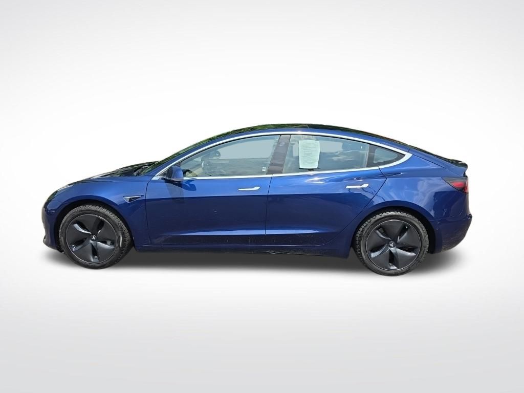 Used 2018 Blue Tesla Long Range image 8