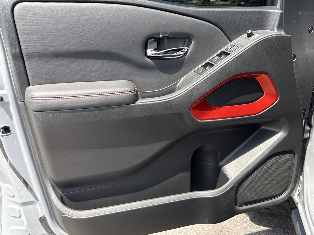 2024 Nissan Frontier PRO-4X Gray at South Houston Nissan