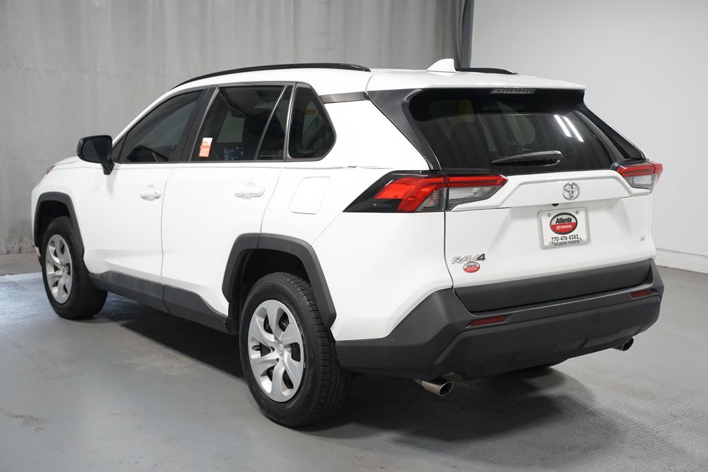Thumbnail: 2021 Toyota RAV4 - 6