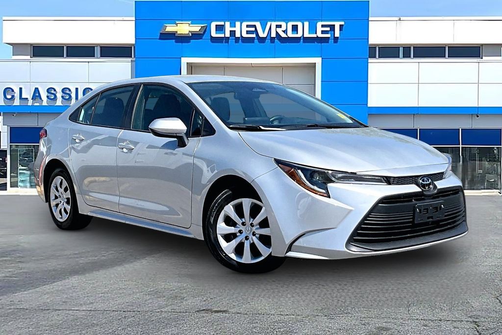 Classic Silver Metallic 2025 Toyota Corolla Sedan Front-Wheel Drive Continuously Variable Transmission