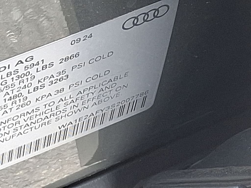 2025 Audi Q5  21