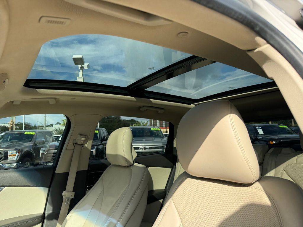 2019 Lincoln Nautilus Reserve 32