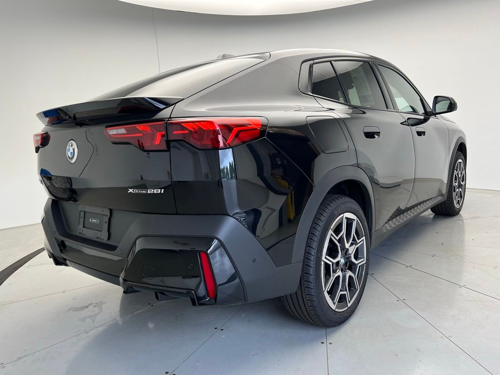 Thumbnail: 2025 BMW X2 - 3