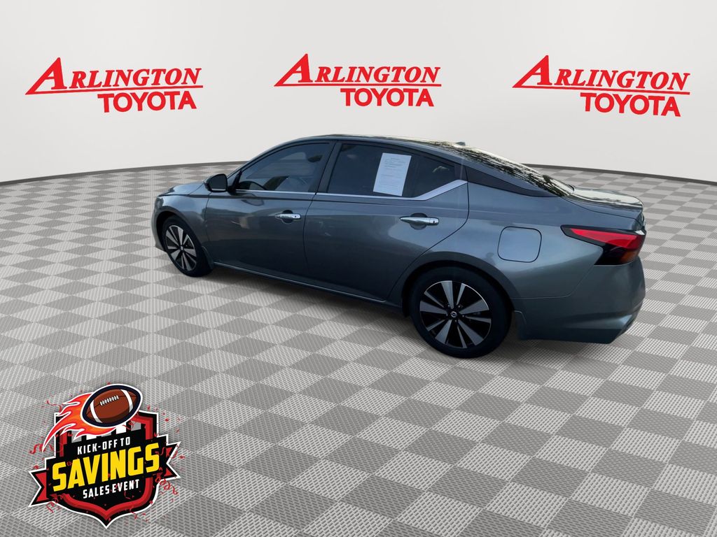 Used 2021 Nissan Altima Sedan