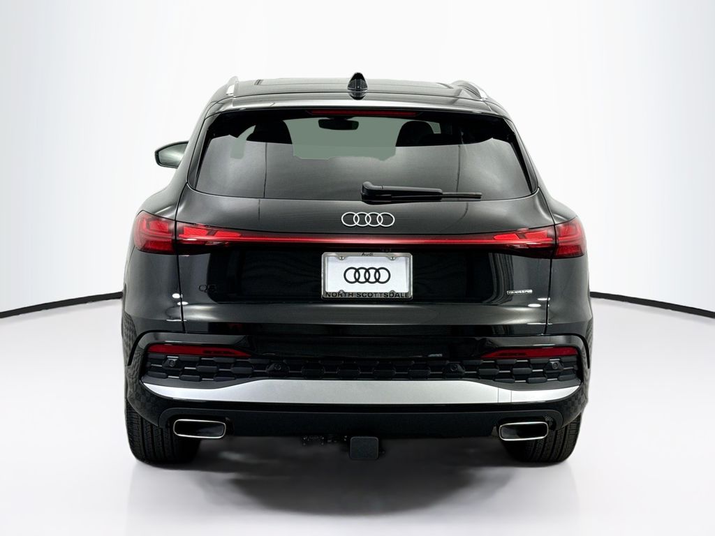 Thumbnail: 2025 Audi Q5 - 6