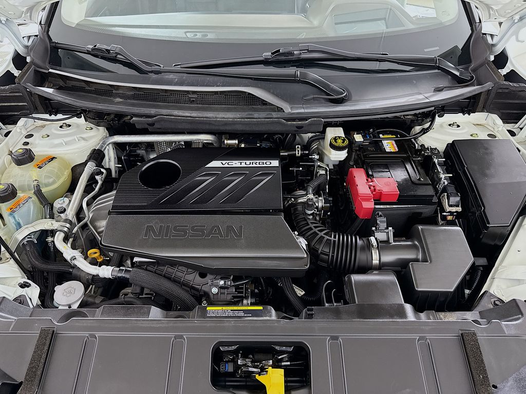 Thumbnail: 2022 Nissan Rogue - 31