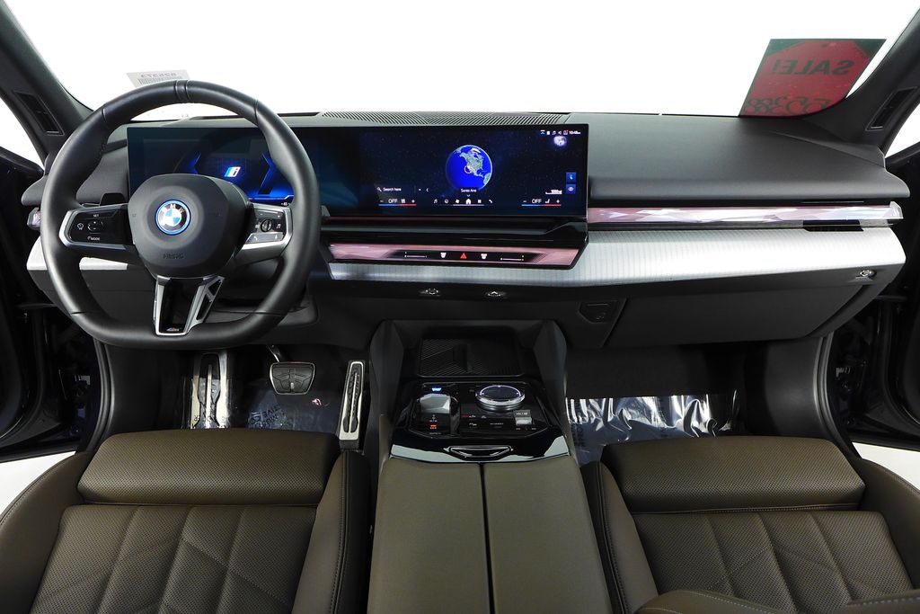 Thumbnail: 2024 BMW i5 - 24