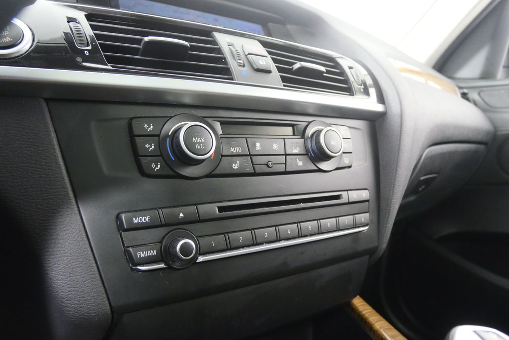 Thumbnail: 2014 BMW X3 - 24