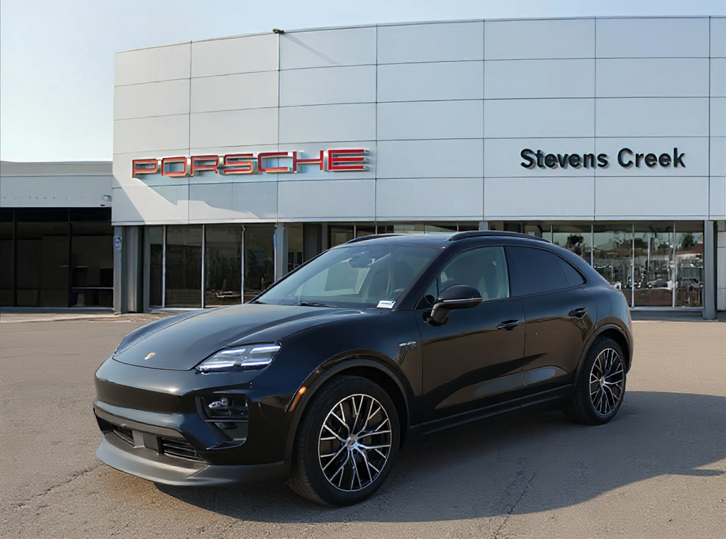 Thumbnail: 2026 Porsche Macan - 1