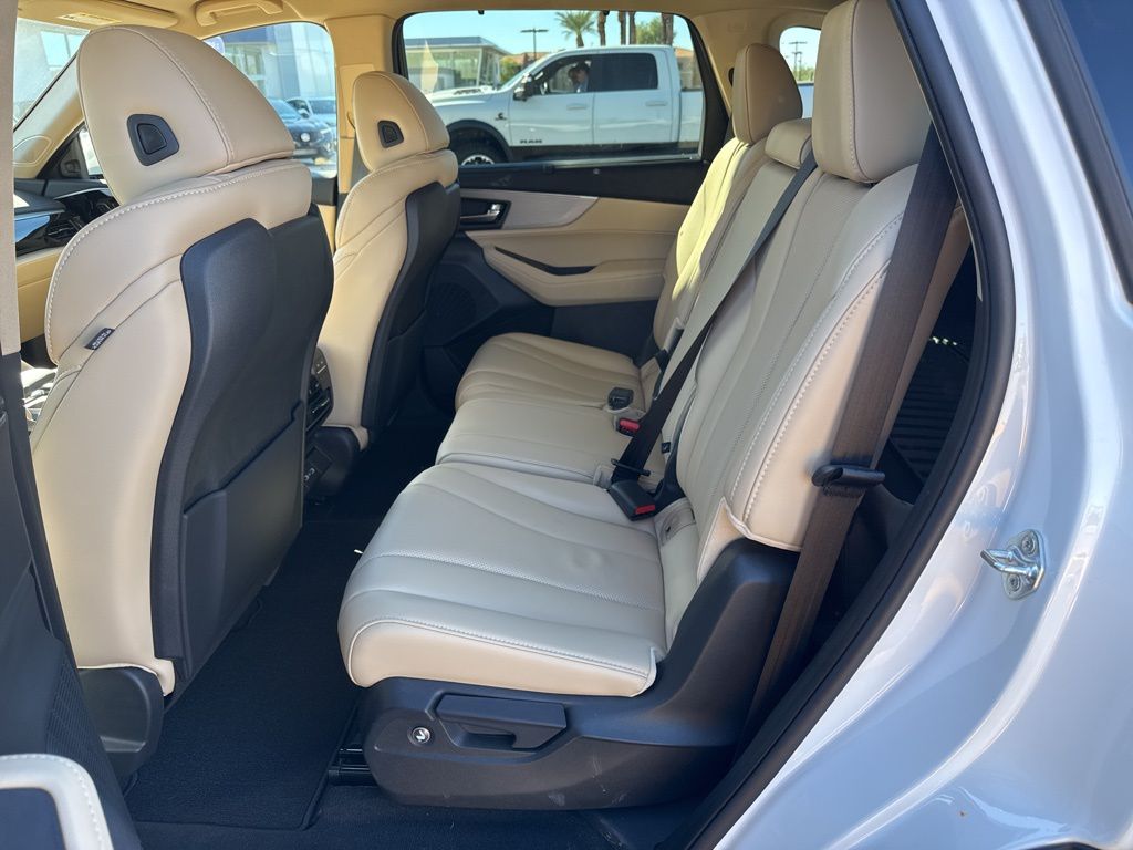 Thumbnail: 2023 Acura MDX - 10