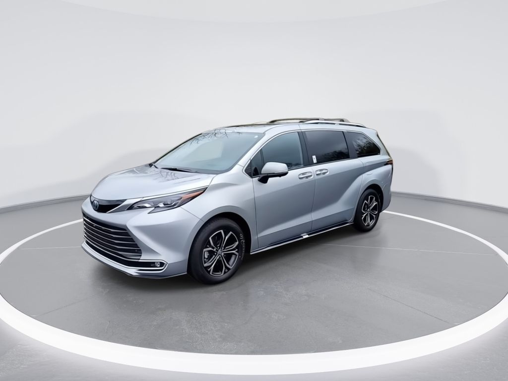 2025 Toyota Sienna Platinum 4