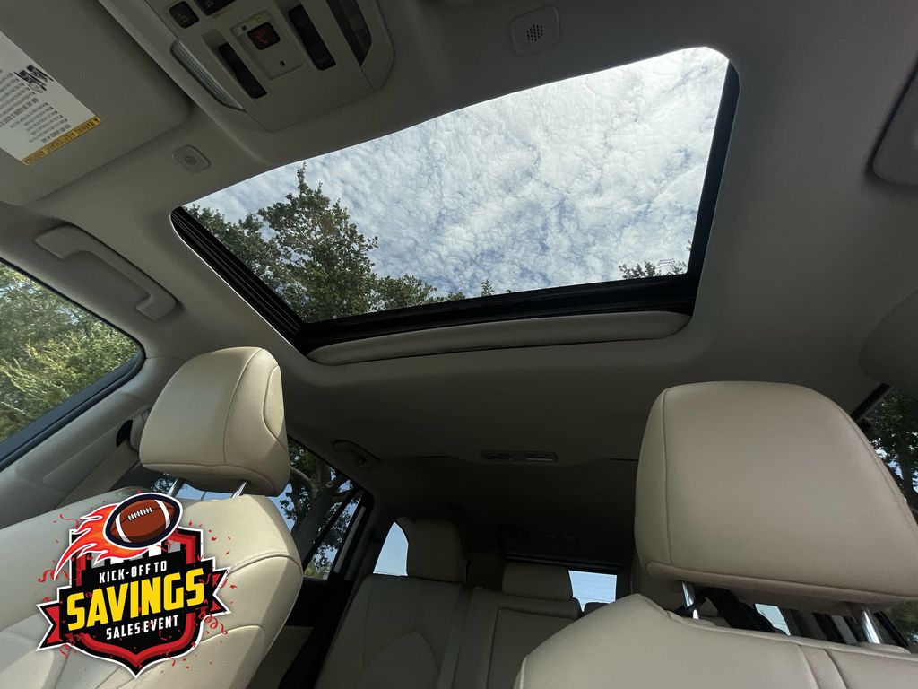 Used 2025 Toyota Highlander SUV