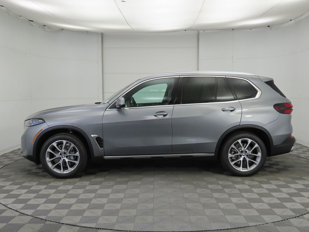 Thumbnail: 2026 BMW X5 - 8