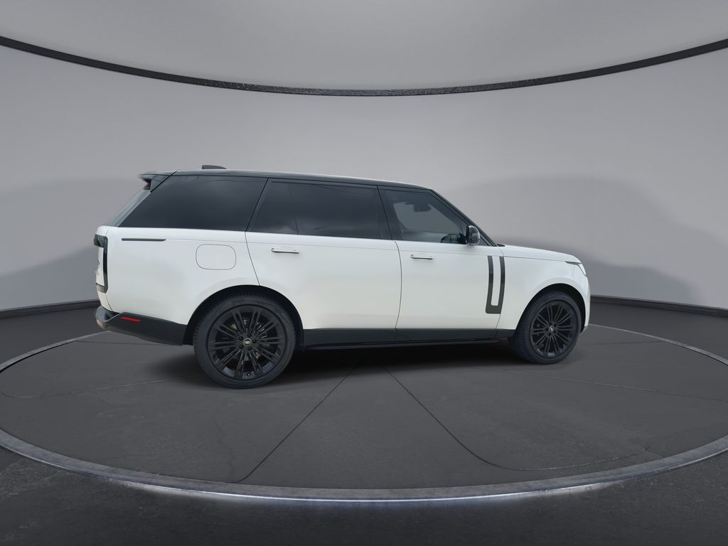 Thumbnail: 2023 Land Rover Range Rover - 9