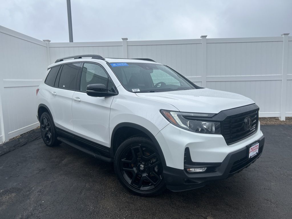 White 2024 Honda Passport Black Edition AWD SUV / Crossover All-Wheel Drive 9-Speed Automatic