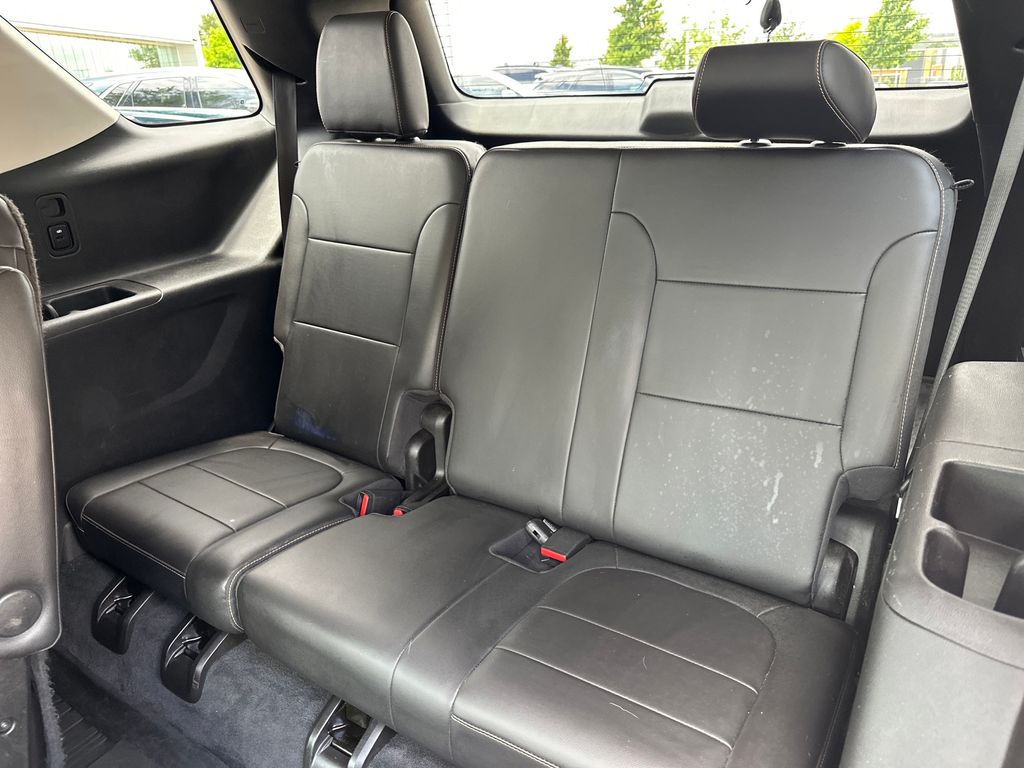 Used Car 2021 Chevrolet Traverse  Rs For Sale Under $30,000 In Austin, Texas