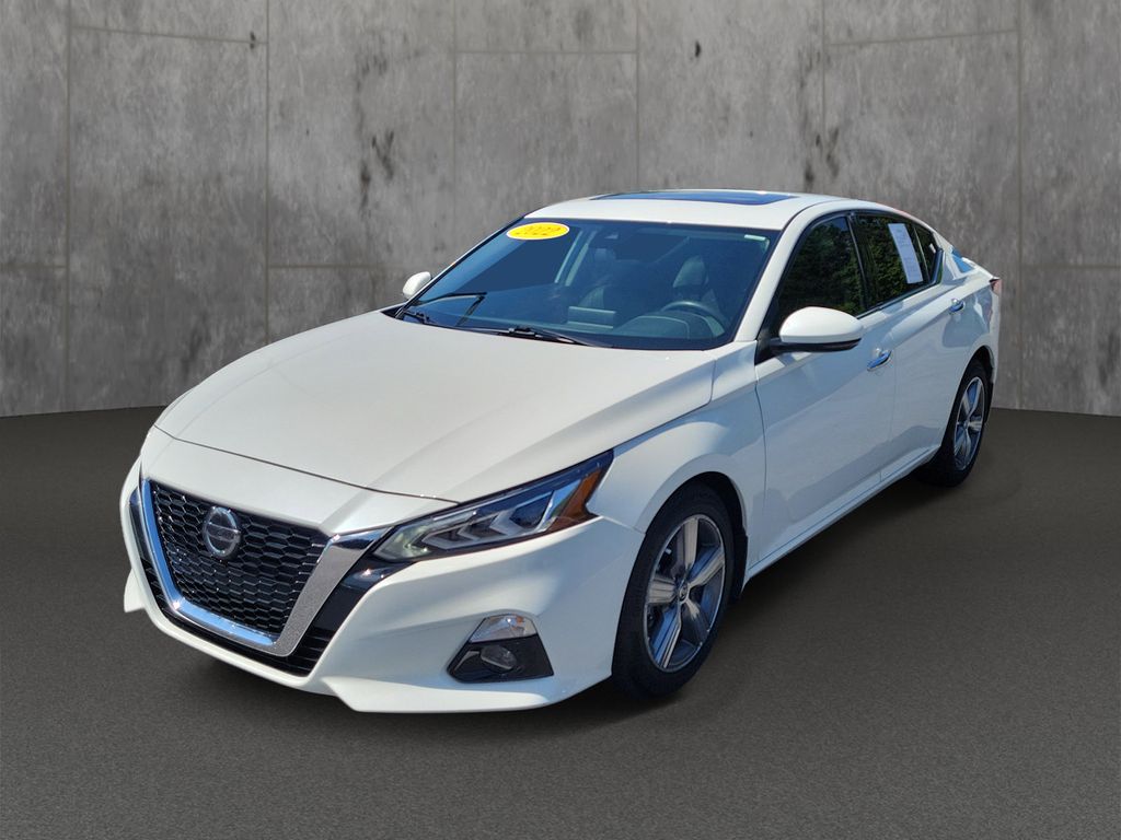 Used 2022 Nissan Altima Sedan